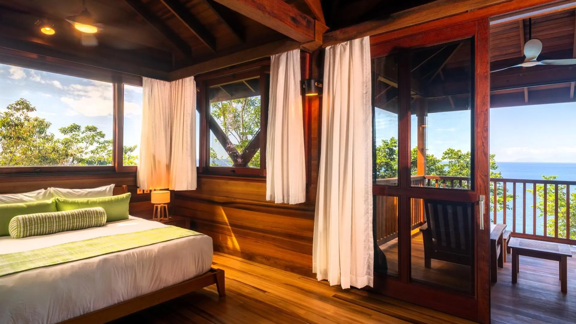 *****  Secret Bay Hotel Portsmouth Dominica